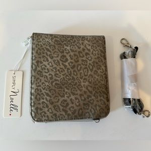 Simply Noelle Leopard Crossbody bag and organizer